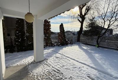 Casă individuală cu 5 camere cu Canalizare în Central - 1