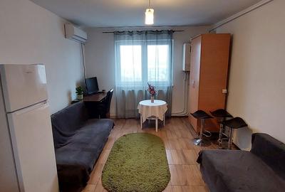 Garsonieră decomandată în Exterior Vest