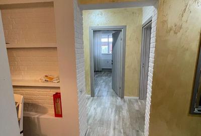Apartament cu 3 camere decomandat în Drumul Taberei - 17