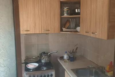 Apartament de vanzare - 12