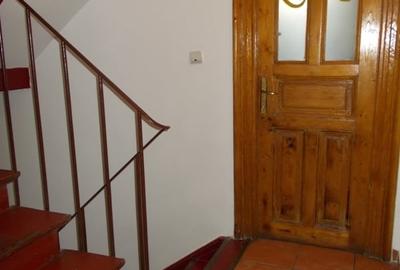 Casă cu 7 camere cu Canalizare în Cișmigiu - 9