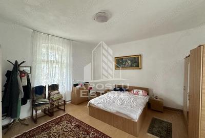 Casă cu Canalizare în Carani - 2