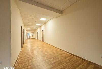 Spațiu comercial, de 276 mp, în Central - 10