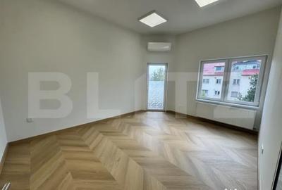 Spațiu comercial, de 20 mp, în Central - 8