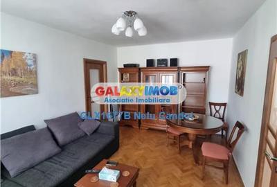 Apartament cu 2 camere semidecomandat, mobilat în Central