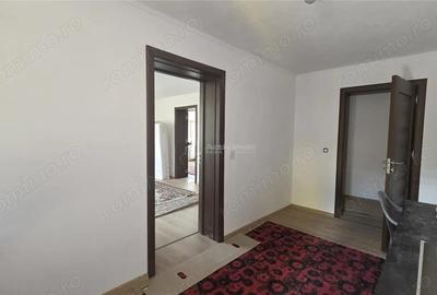 Casă cu 5 camere cu Teren 341 Mp în 1 Mai - 2