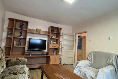 Vand casa cu teren generos (2000 mp) in Baneasa, jud. Constan?a 2 intrari separate - 9