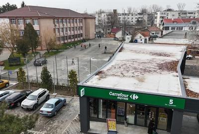 CARREFOUR, Yield 9,52%, Piata Slobozia - 9