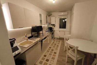 Apartament cu 3 camere decomandat, mobilat în Zorilor