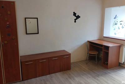 Inchiriez garsoniera in Bra?ov Inchiriez garsoniera in Bra?ov - 2