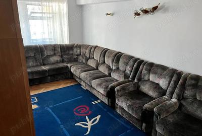 Apartament cu 4 camere decomandat în Central