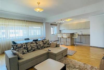 Apartament cu 3 camere decomandat, mobilat în Băneasa - 2