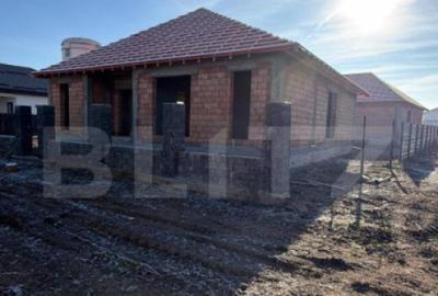 DE VANZARE---CASA IN CARTIER IZVOR , PE PARTER LA DOAR 185.0 - 3