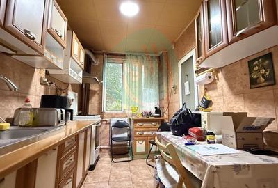Apartament spațios 4 camere,  Titan - 1 Decembrie - 7