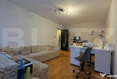 Apartament cu 3 camere decomandat în Soarelui - 1