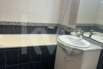 Apartament cu 4 camere semidecomandat, mobilat în Calea București - 12