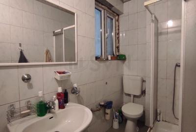 Apartament cu 4 camere decomandat în Unirii - 12