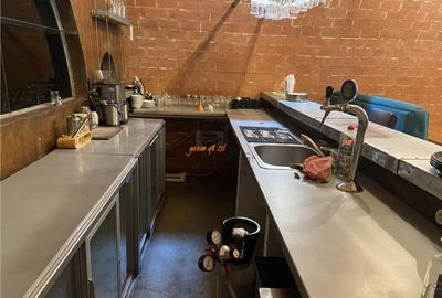 Spatiu comercial situat in zona sat Petresti , actual restau - 10