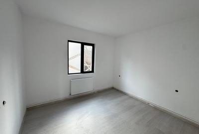 Casă individuală cu 4 camere cu Canalizare în Nord - 9