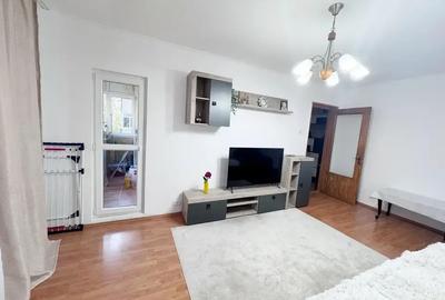 Apartament cu 3 camere decomandat în Apărătorii Patriei