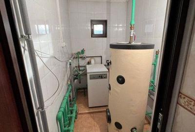 Casă cu 7 camere cu Teren 300 Mp în Găneasa - 4