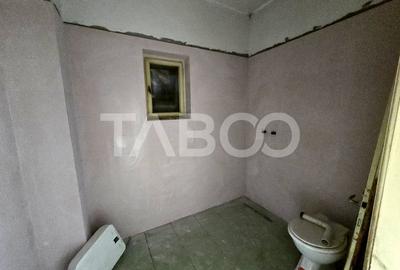 Duplex cu 5 camere cu Canalizare în Terezian - 7