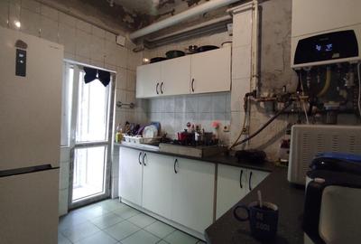 Apartament cu 4 camere decomandat în Unirii - 3