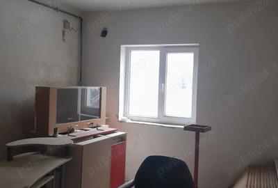 Garsonieră decomandată în Central - 3