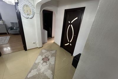 Apartament 3 camere zona Tomis II - 9