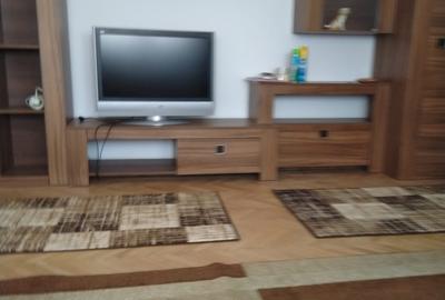 Titan, la 3 minute de metrou - 3