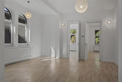 Casă individuală cu 9 camere cu Teren 200 Mp în Central - 10