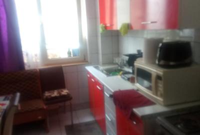 Apartament cu 2 camere semidecomandat în Berceni - 1