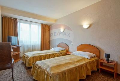 Comision 0 %! Pensiune cu 12 camere de vanzare, str. De Mijloc! - 27
