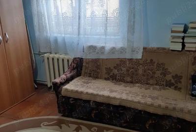 Garsonieră decomandată în Central - 4