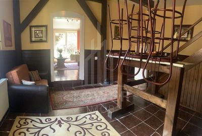 Casă în centrul Cisnădioarei cu 243mp de locuit și teren de 936mp - 23