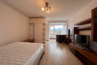 Inchiriere garsoniera cu priveliste: simplitate si confort in inima oras Inchiriere garsoniera cu priveliste: simplitate si confort in inima oras - 4