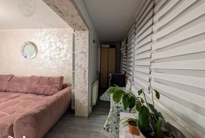 Apartament cu 3 camere semidecomandat în Central - 10