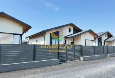 Casă individuală cu 4 camere cu Canalizare în Frumușani