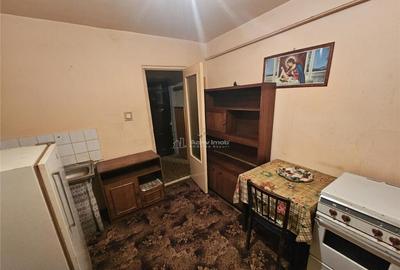 Resita, Garsoniera, Mobilata Utilata, Calea Caransebesului - 3