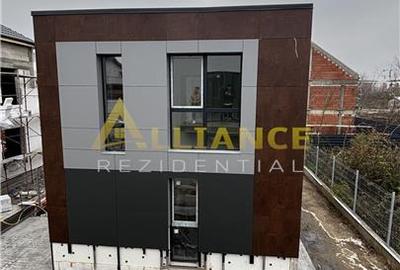 Casă individuală cu 3 camere cu Canalizare în Central - 2