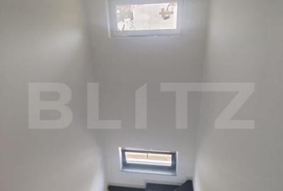 Casă cu 4 camere cu Teren 570 Mp în Central - 2