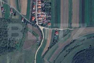 Teren de 1000 mp, în Luna