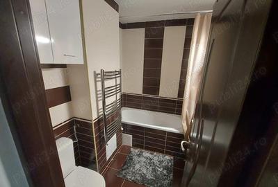 Apartament cu 3 camere decomandat în Central - 7