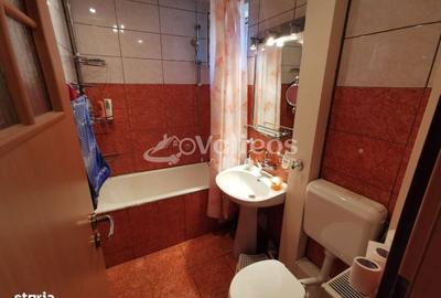 Apartament cu 4 camere decomandat în Central - 2