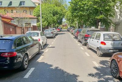 Casă cu 7 camere cu Canalizare în Lacul Tei - 5