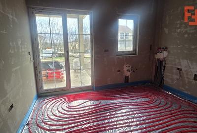 Duplex cu 5 camere cu Canalizare în Moșnița Nouă - 5