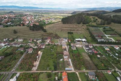 Teren intravilan - 8