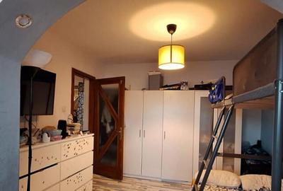 Apartament 2 camere, mobilat, etaj 1, 60 mp Zona 9 Mai, - 8