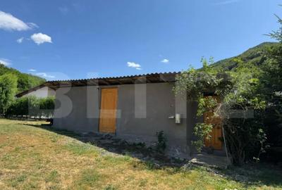 Casă cu 2 camere cu Teren 2071 Mp în Central - 9