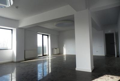 INCHIRIEZ ETAJ 3 CLADIRE BIROURI OTOPENI - 5